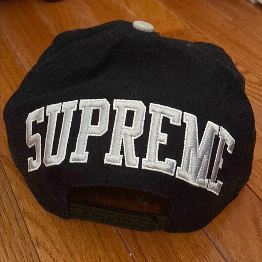 Supreme x Raiders SnapBack